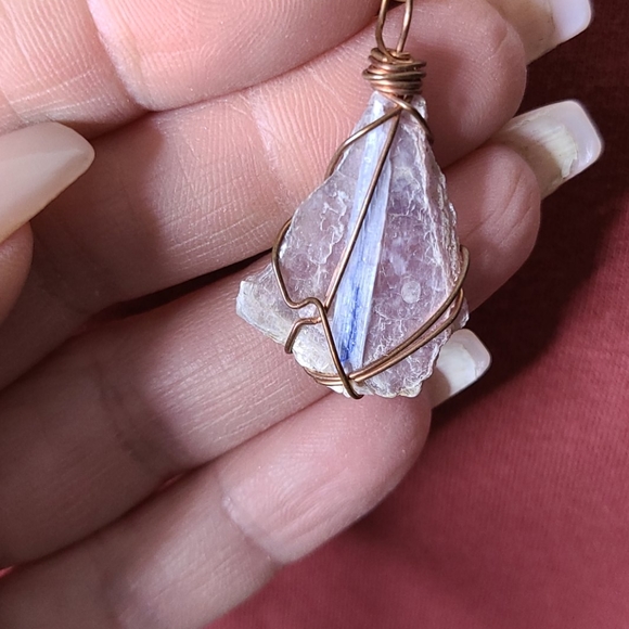 Wire Wrapped Pendant Eclectic Lepidolite Copper Necklace Semi Precious Stone - Picture 4 of 5